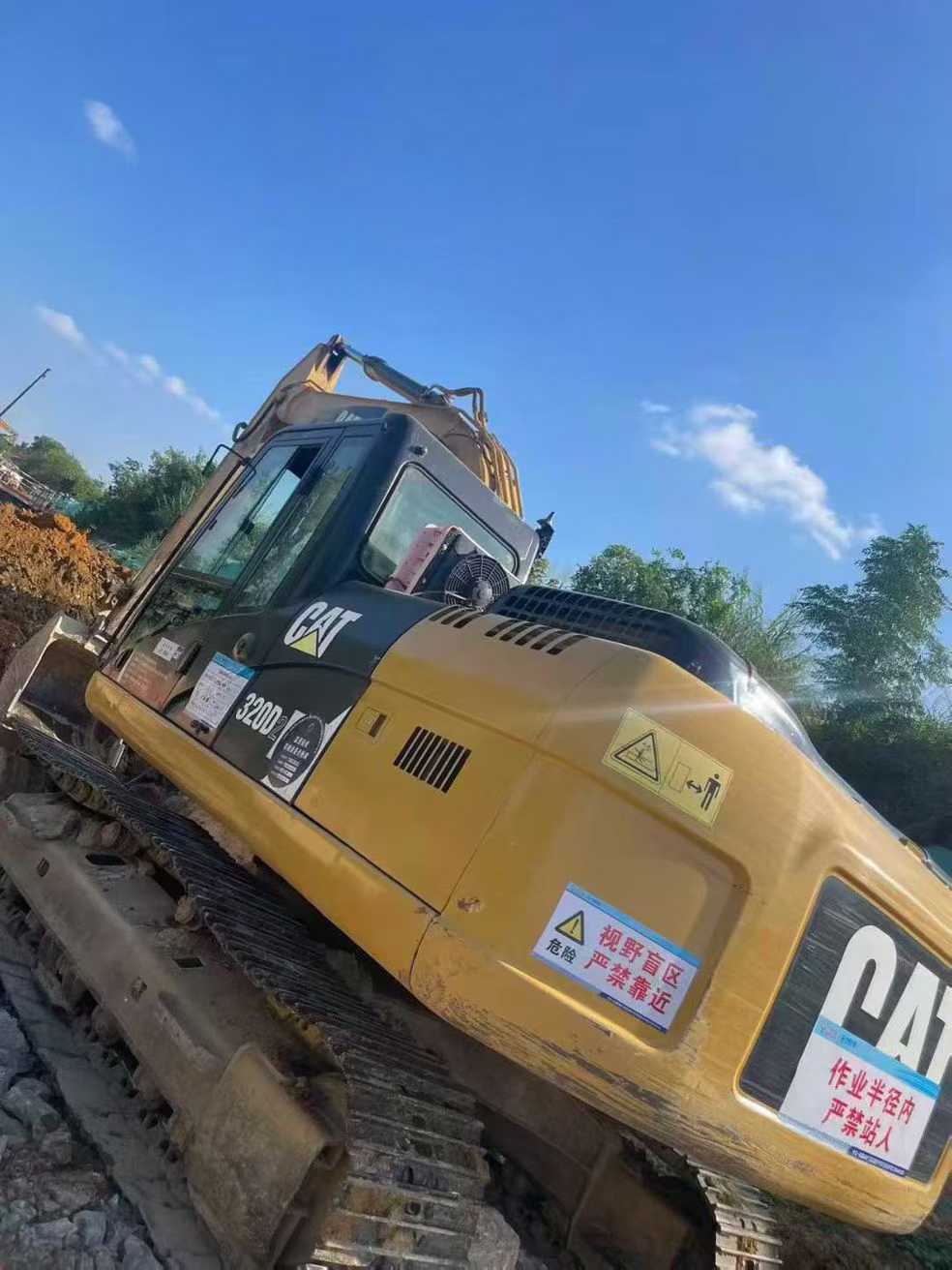 Used Caterpillar 320D Excavator 2014 Model