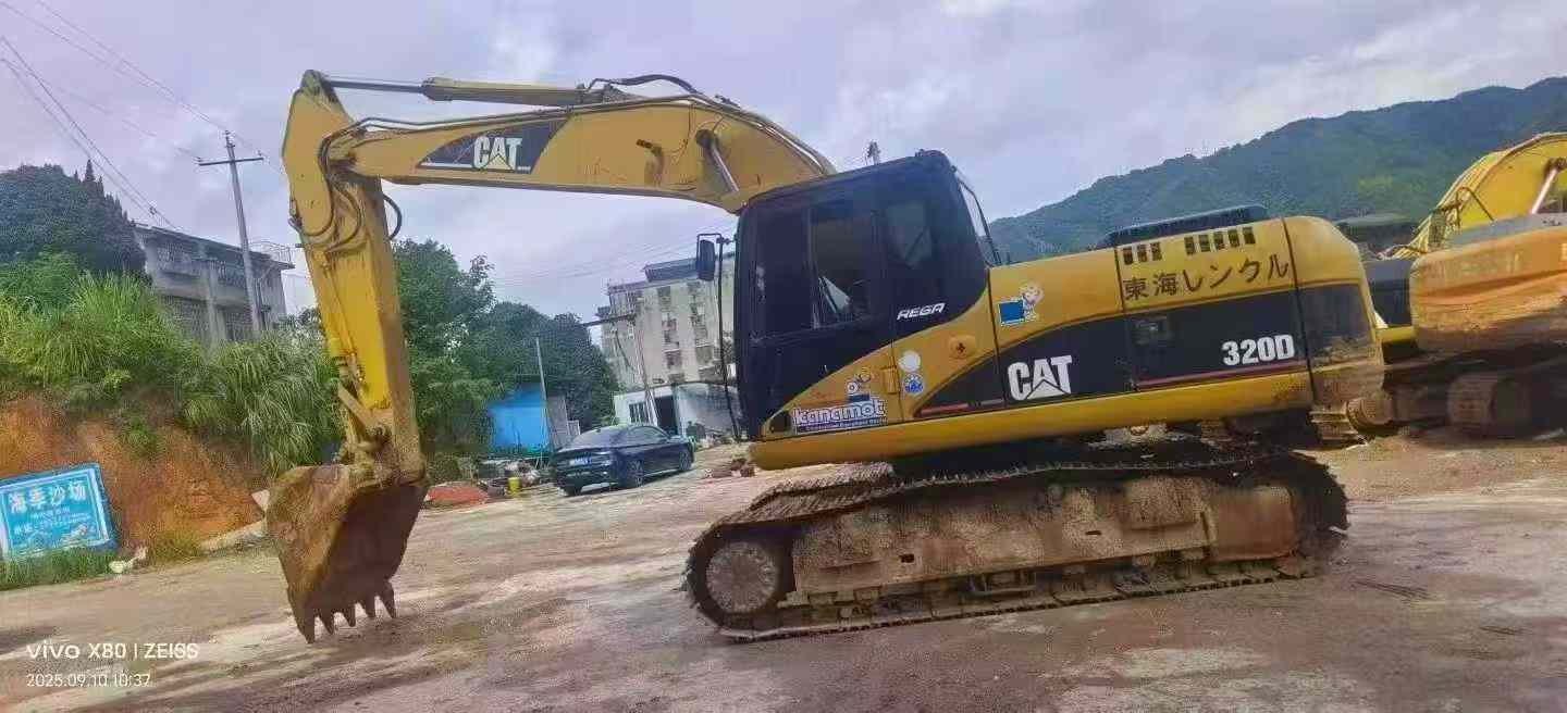 Used Caterpillar 320D Excavator 2016 Model