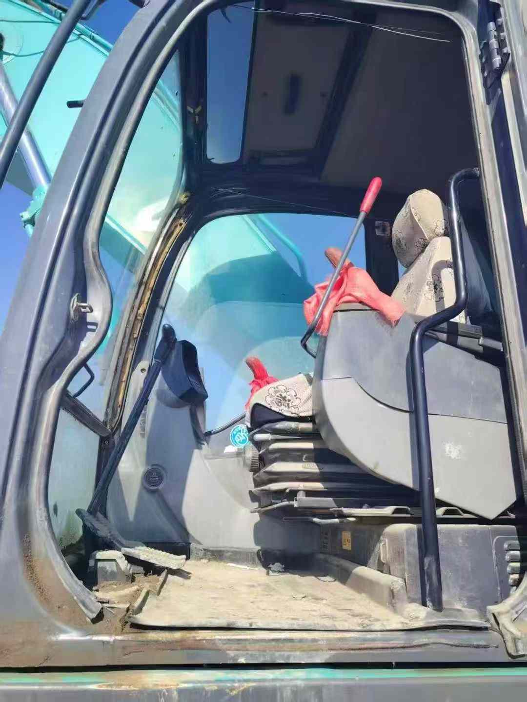 Used Kobelco SK350LC8 Excavator 2010 Model / 8