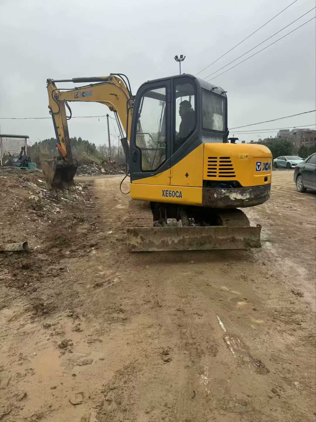 Used XCMG XE60 Excavator 2016 Model / 3