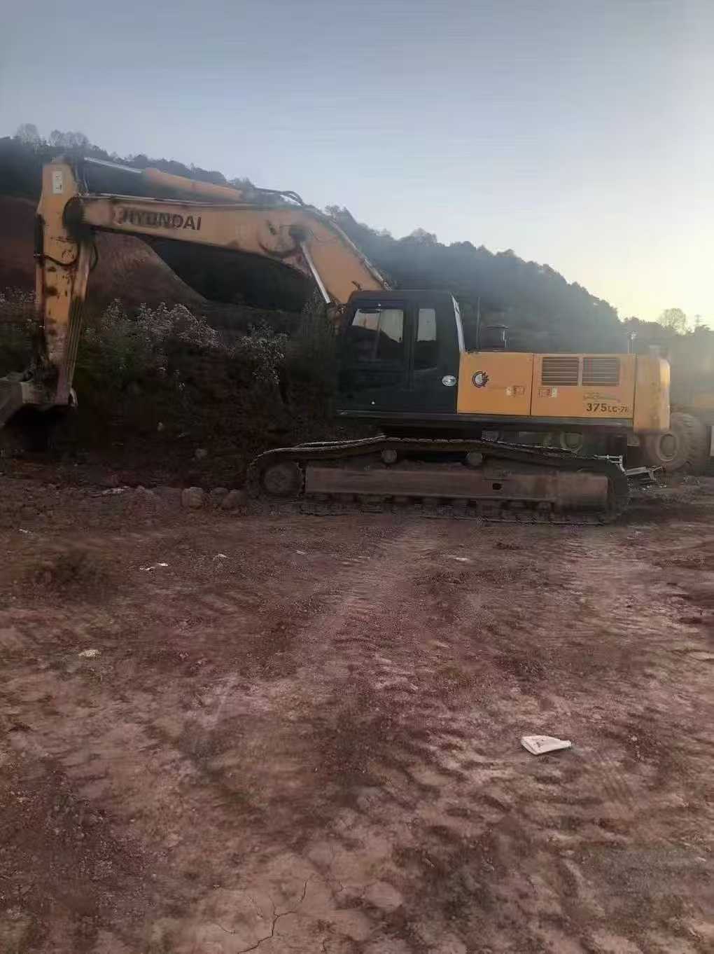 Used Hyundai R75-7 Excavator 2016 Model