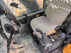 Buy Hyundai R215VSN Used Excavator / 2 Used Hyundai R215VSN Excavator 2022 Model / 2