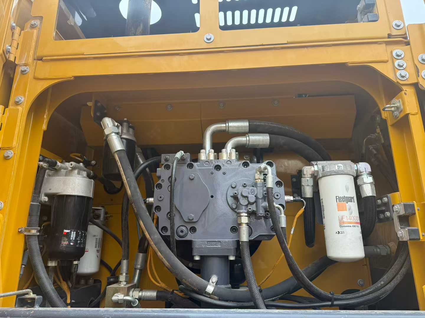 Used XCMG XE600DK Excavator 2022 Model