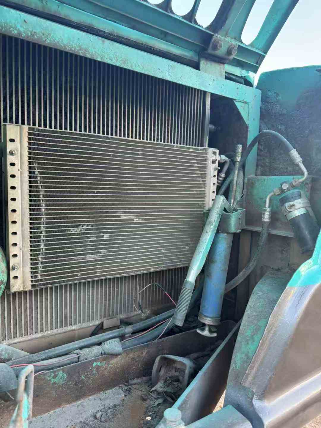 Used Kobelco SK200-5.5 Excavator 2016 Model / 7