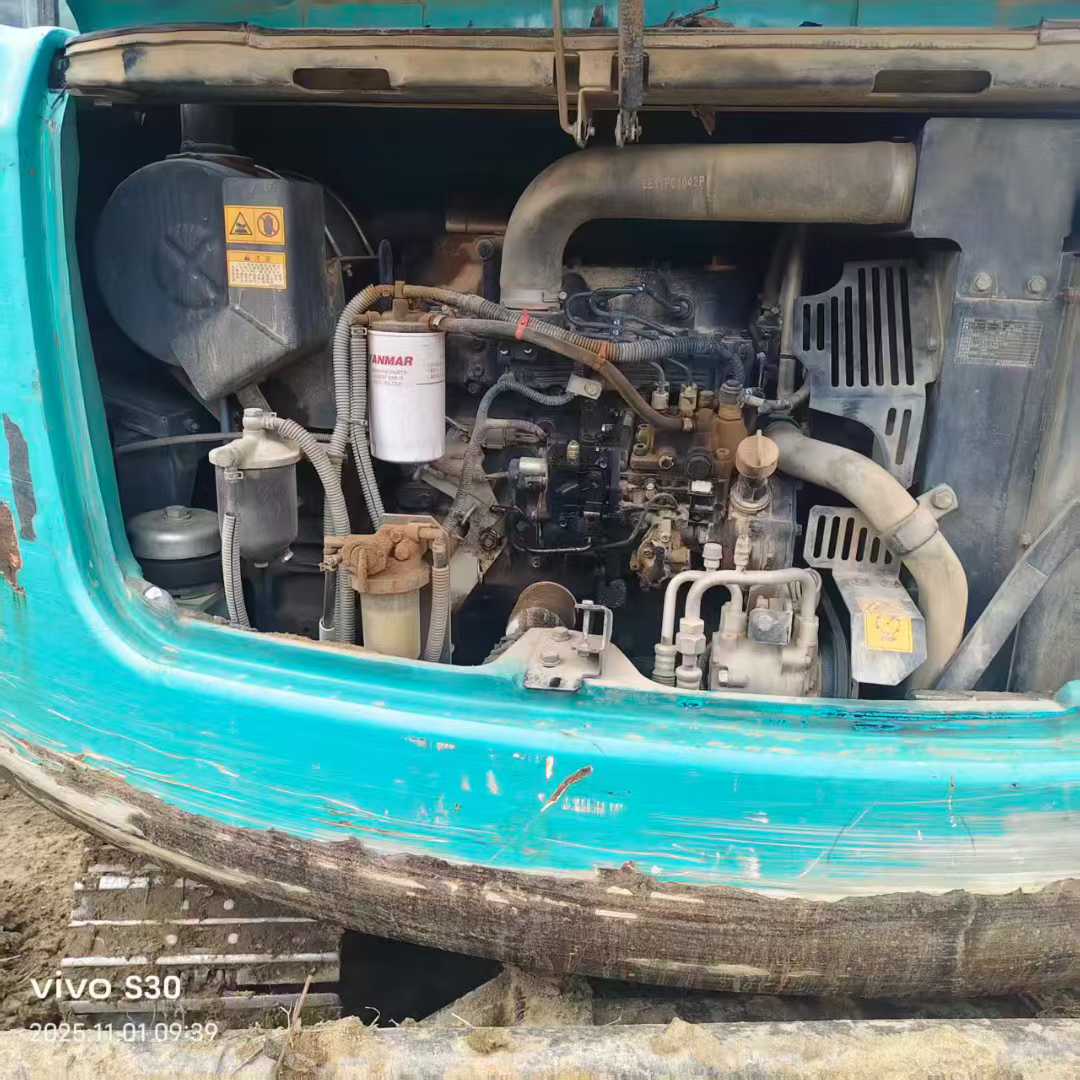 Used Kobelco SK60 Excavator 2016 Model / 3