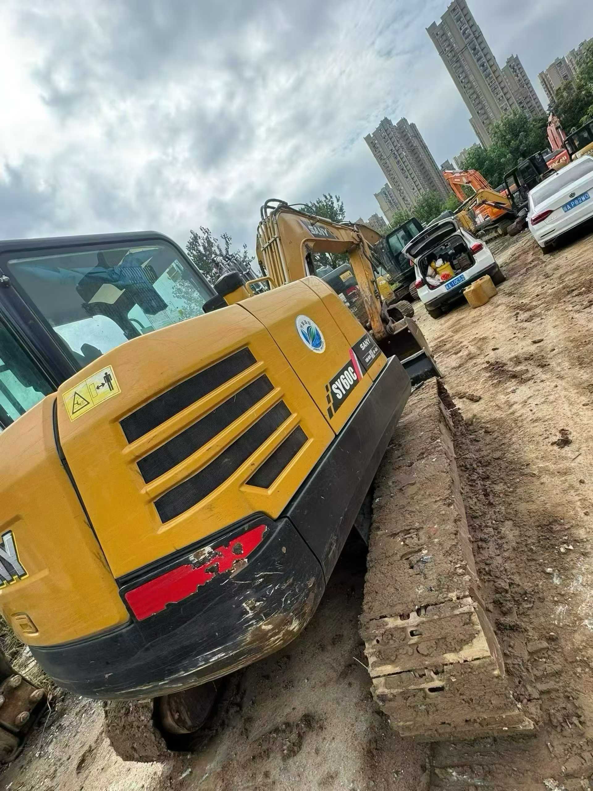 Used Sany SY60 Excavator 2020 Model / 6