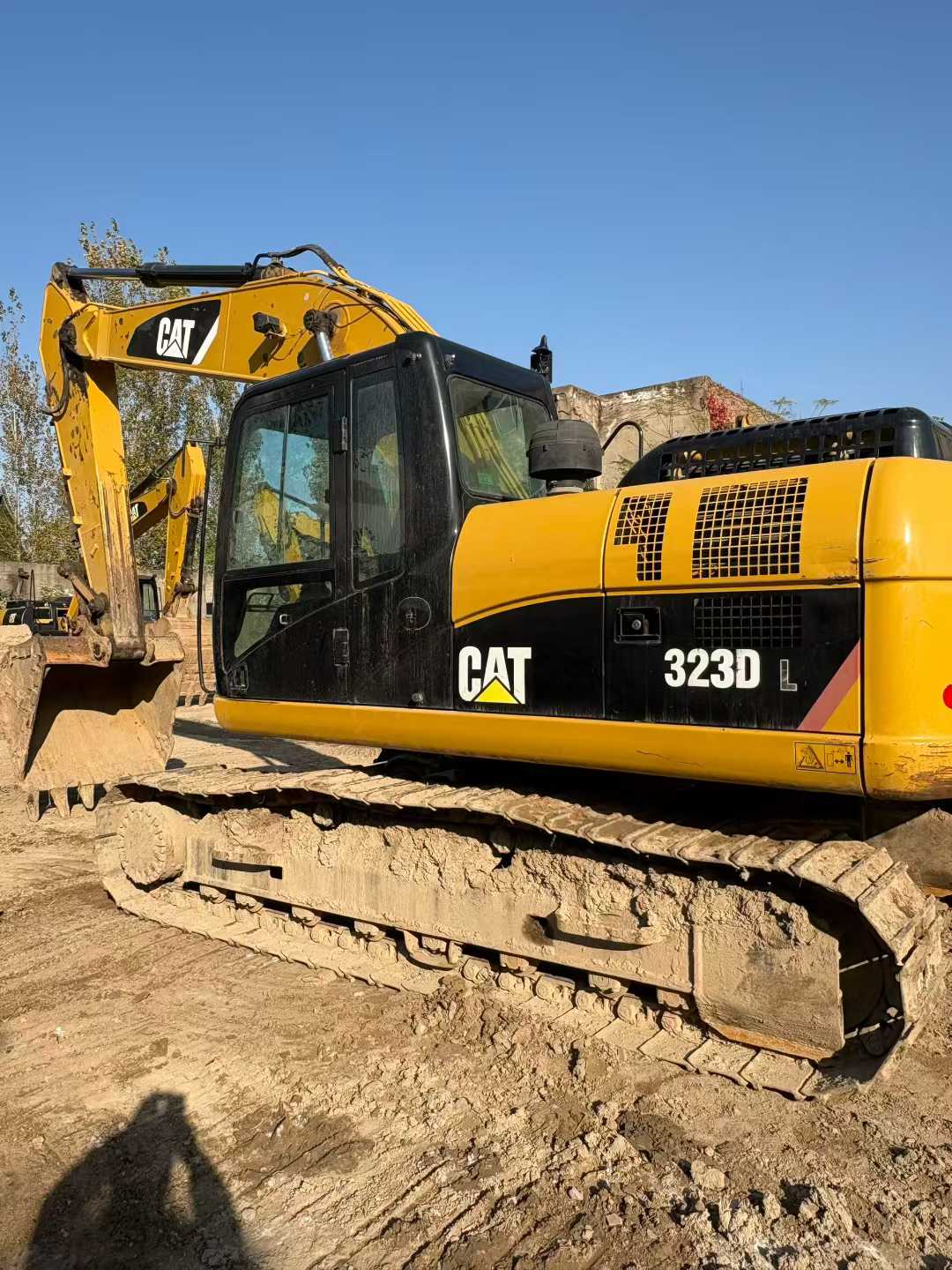 Used Caterpillar 323DL Excavator 2013 Model