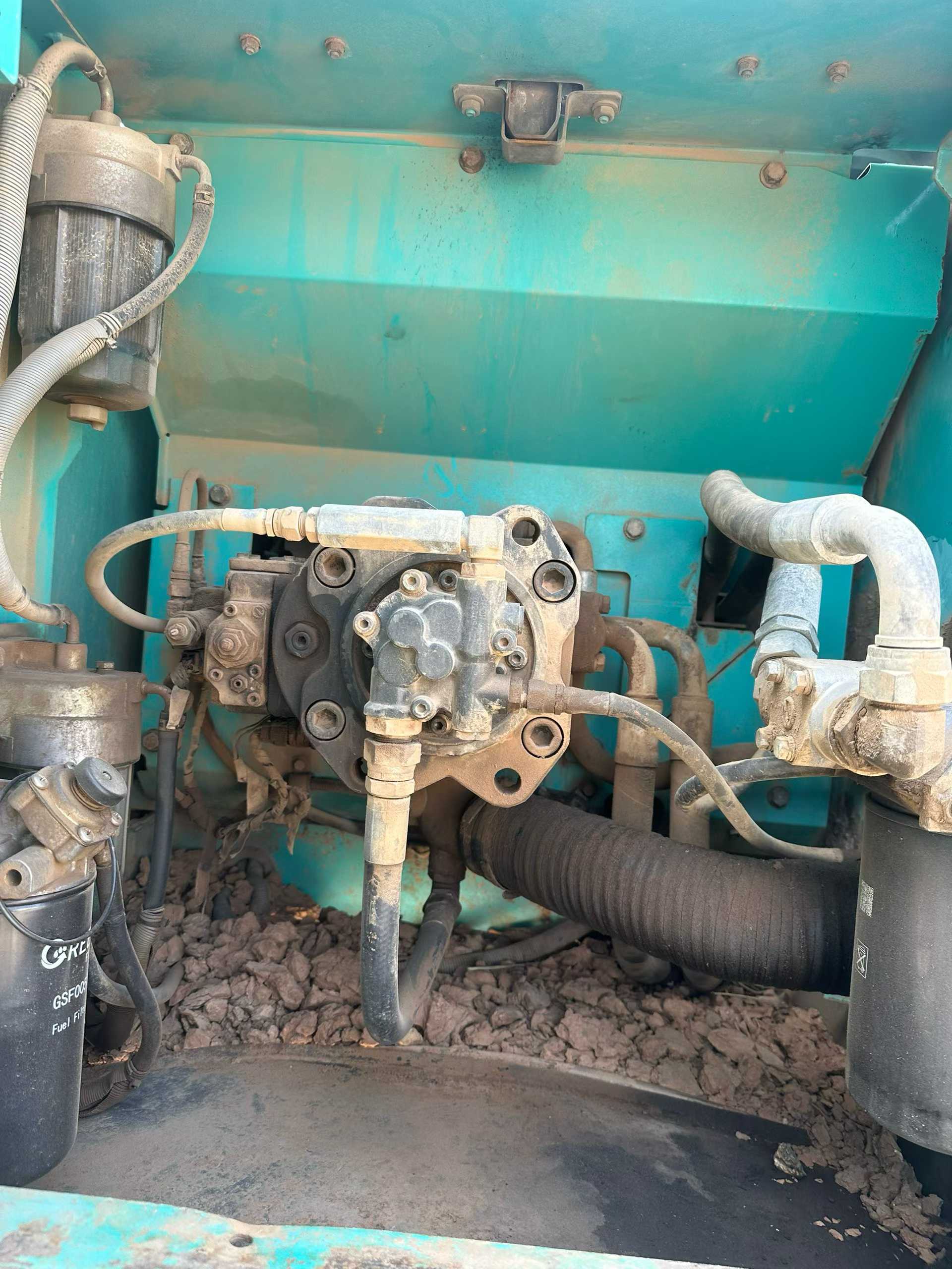 Used Kobelco SK2008 Excavator 2011 Model / 4