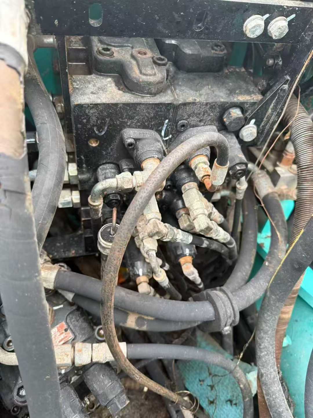 Used Kobelco SK140 Excavator 2016 Model / 4