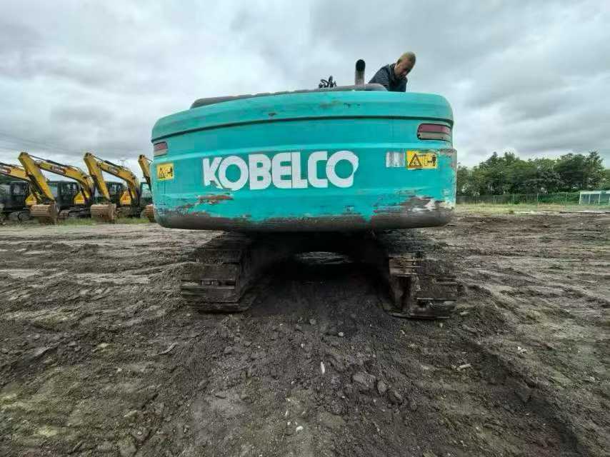 Used Kobelco SK210 Excavator 2016 Model / 8