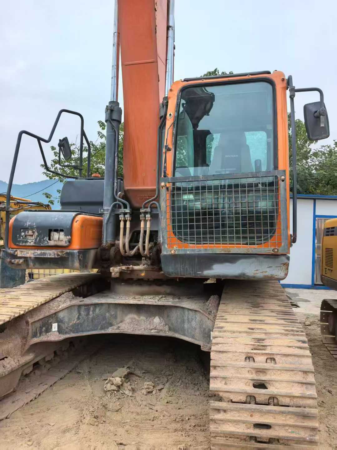 Used Doosan DX500 Excavator 2016 Model / 4