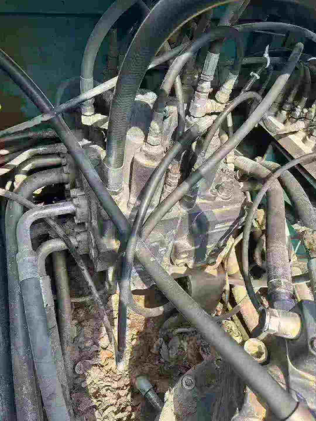 Used Kobelco SK210 Excavator 2016 Model / 4