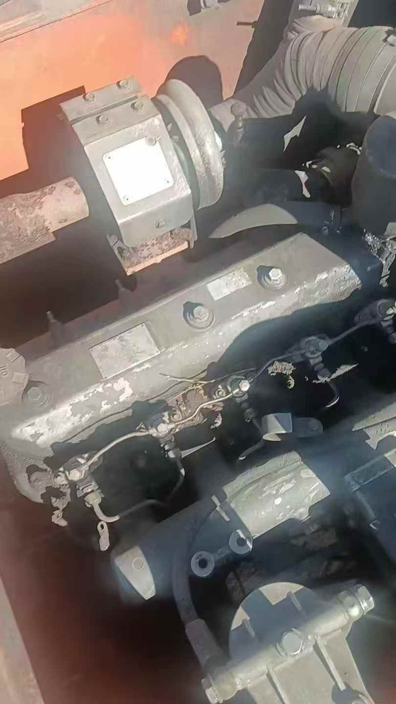 Used Doosan S225 Excavator 2016 Model / 7