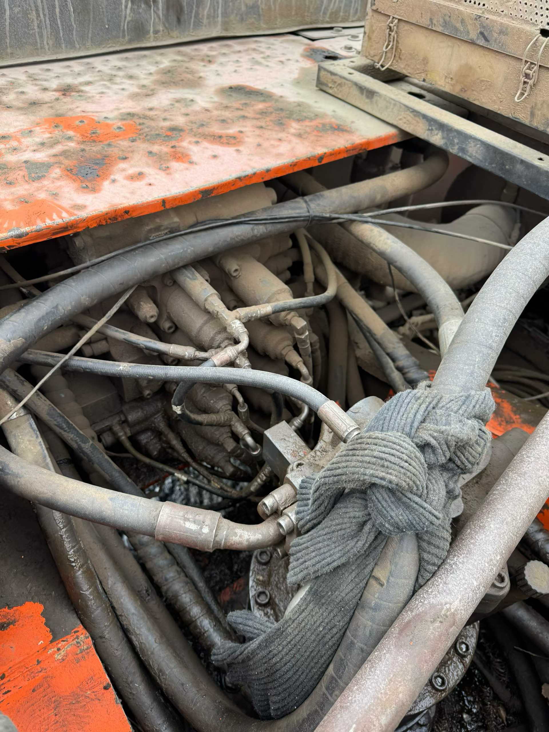 Used Doosan DX80 Excavator 2015 Model / 6