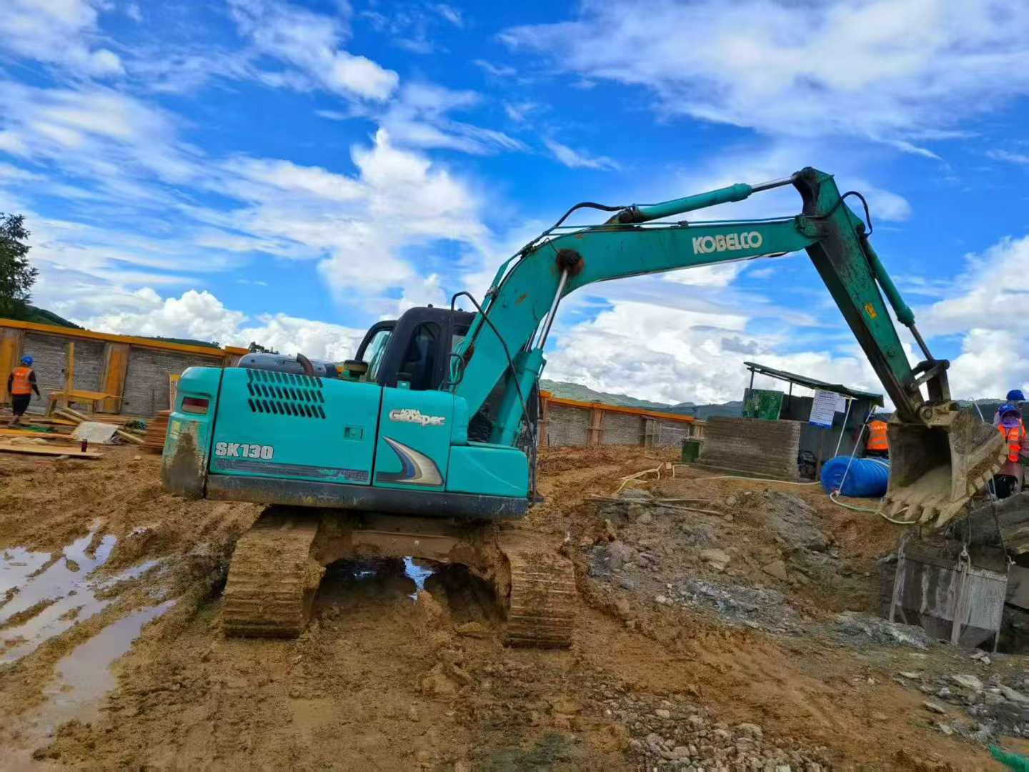Used Kobelco SK130 Excavator 2019 Model / 4