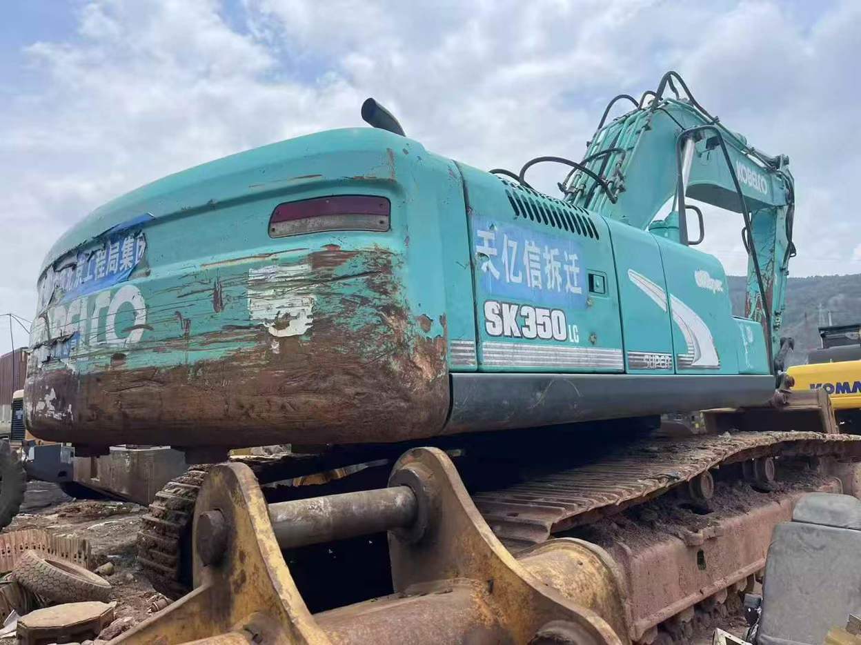 Used Kobelco SK350LC SuperX Excavator 2011 Model
