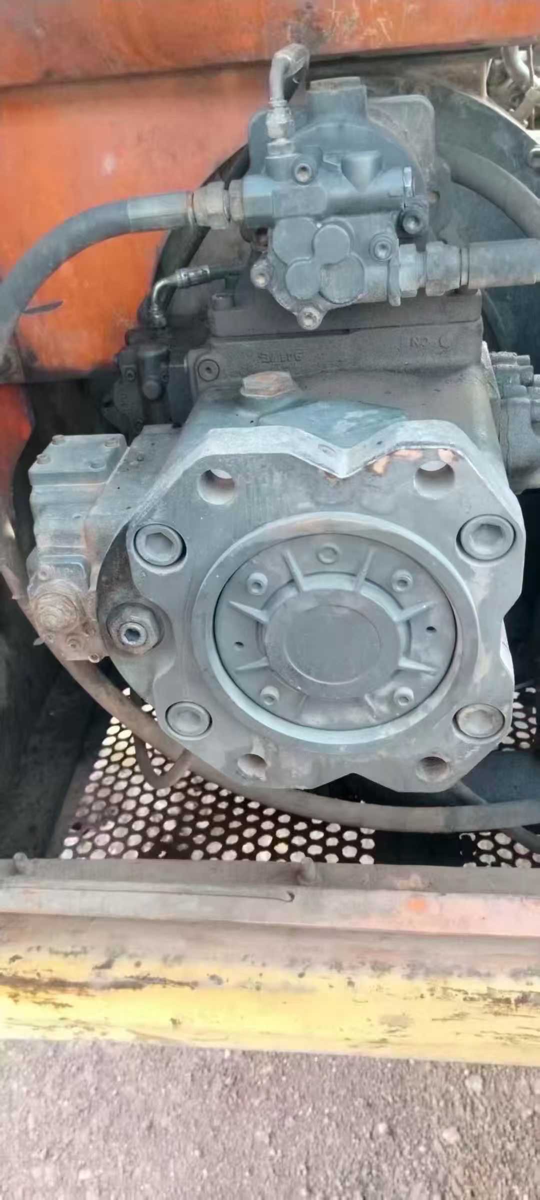 Used Doosan DX500 Excavator 2016 Model / 8