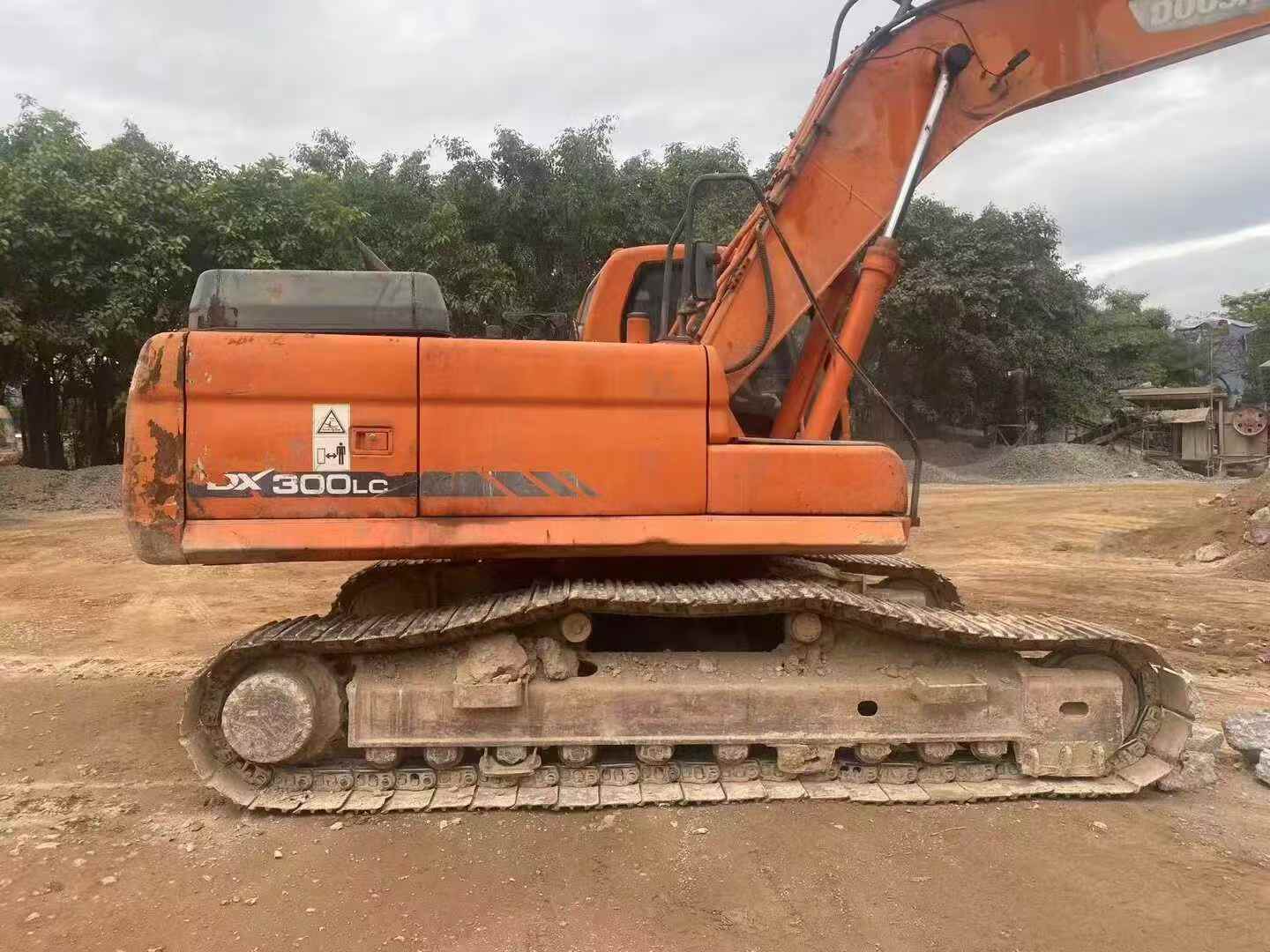Used Doosan SL010 Excavator 2016 Model