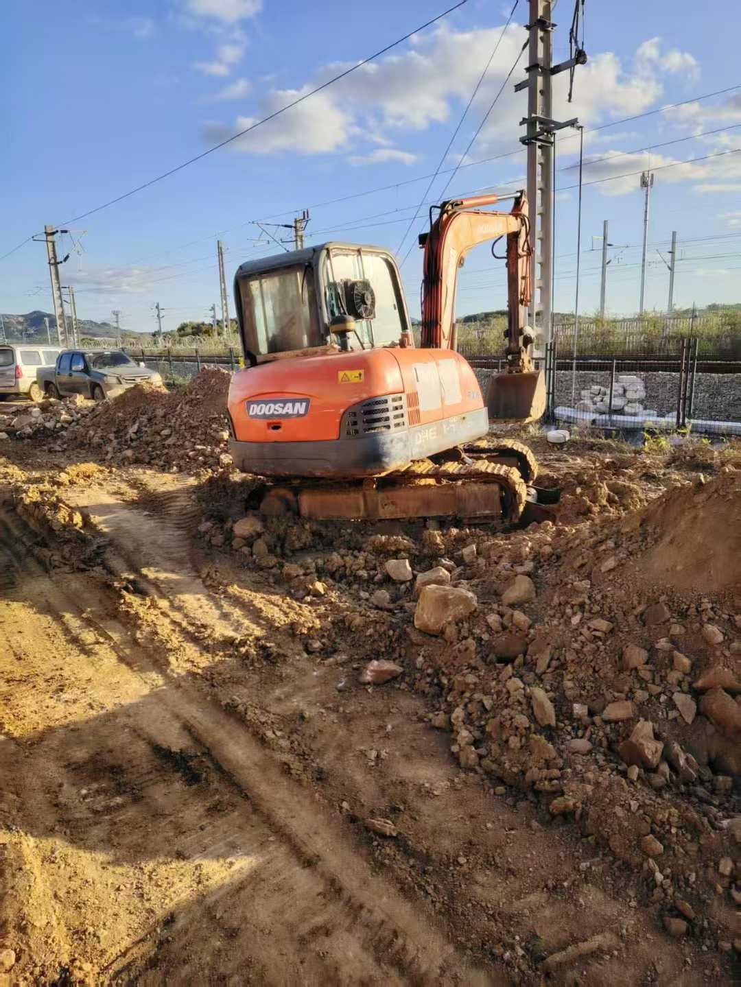 Used Doosan  DL507-9C Excavator 2016 Model / 3