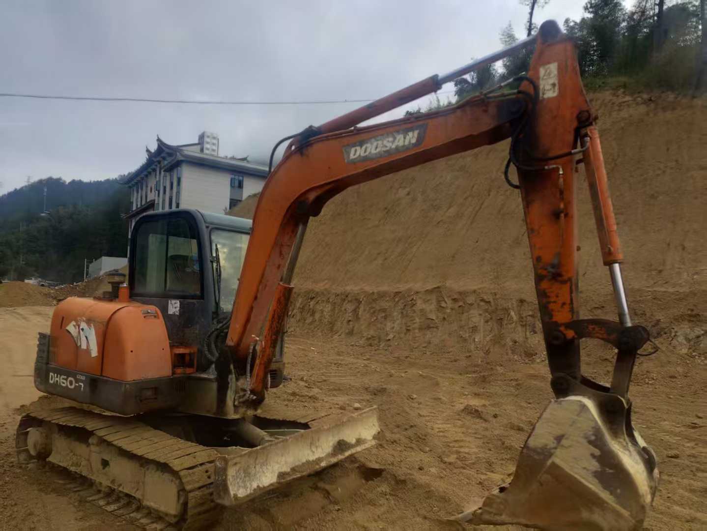 Used Doosan DX80 Excavator 2016 Model / 4