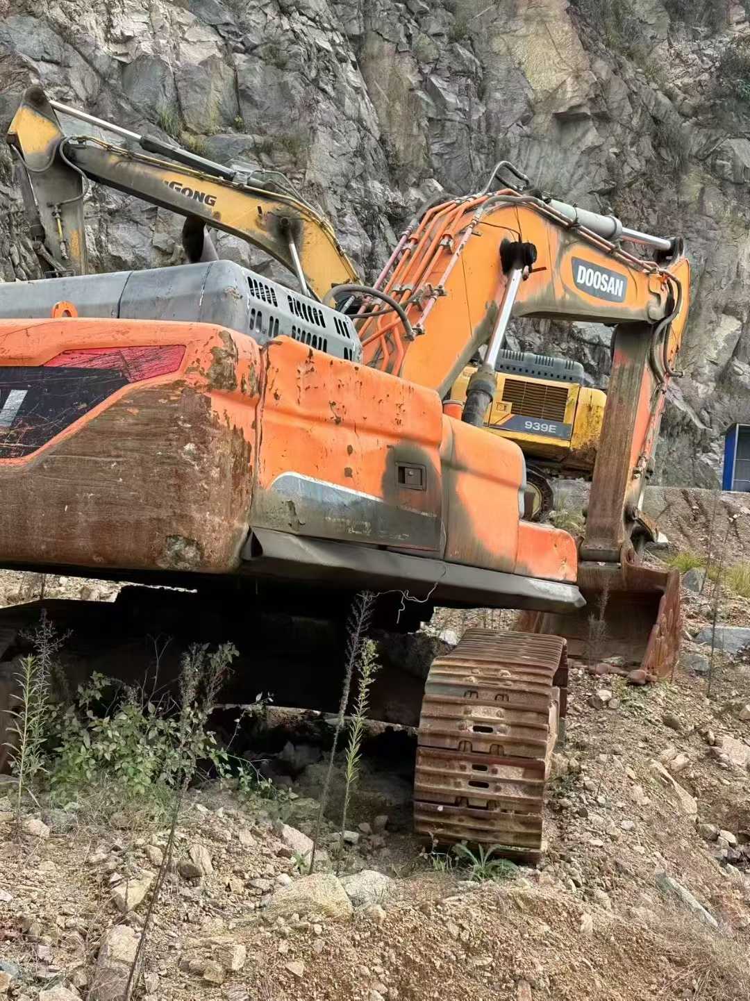 Used Doosan DX80 Excavator 2016 Model / 3