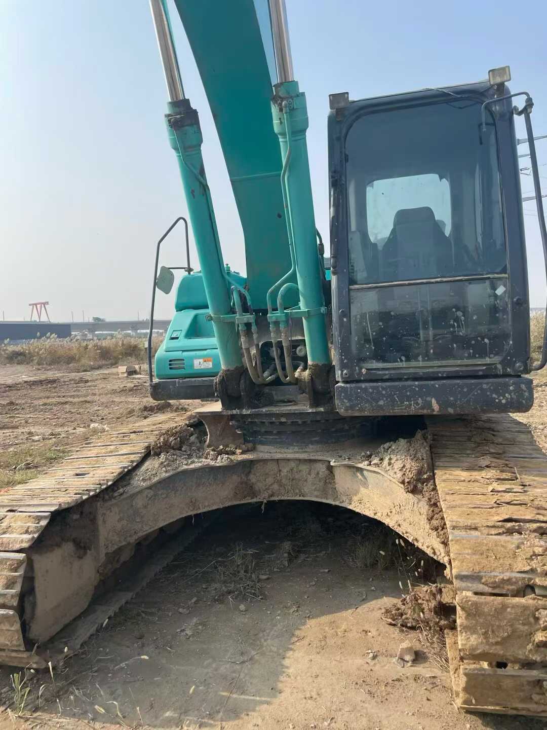 Used Kobelco SK210 Excavator 2020 Model / 2