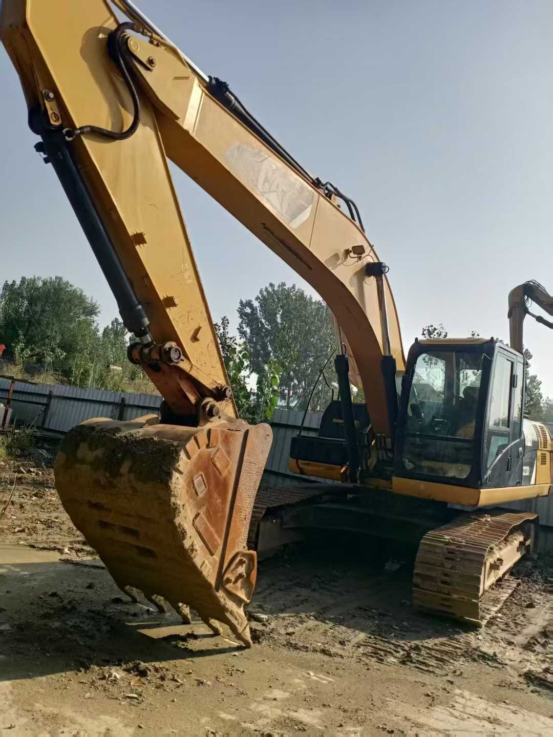 Used Caterpillar 323D2L Excavator 2014 Model