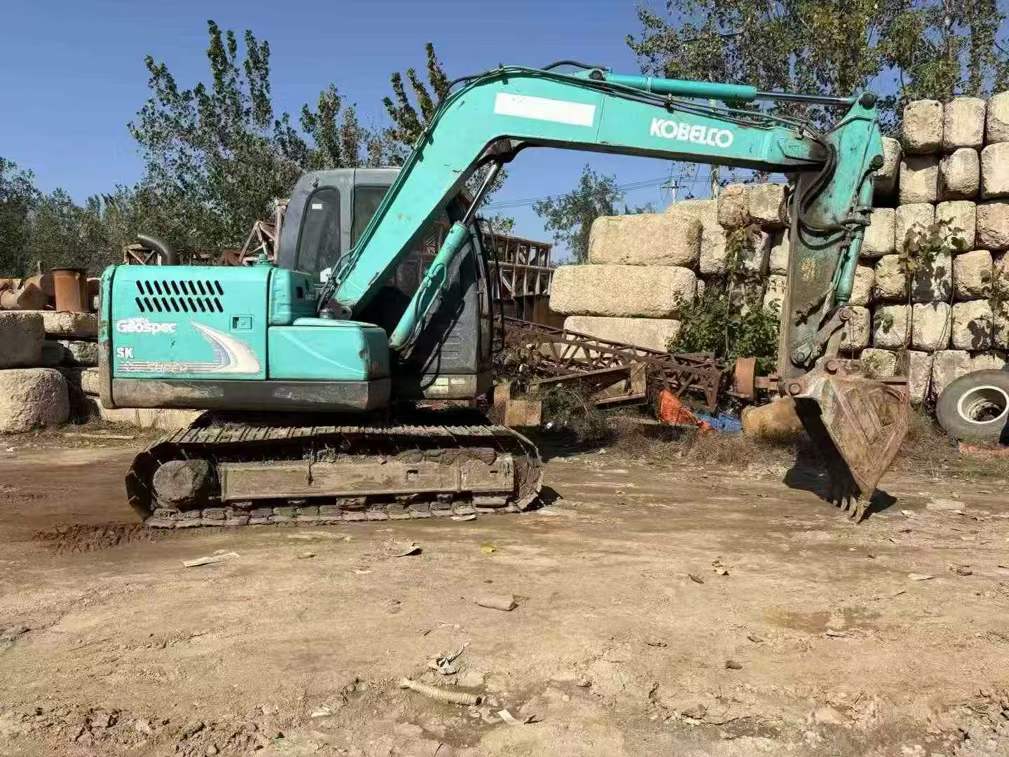 Used Kobelco SK75 Excavator 2012 Model / 3