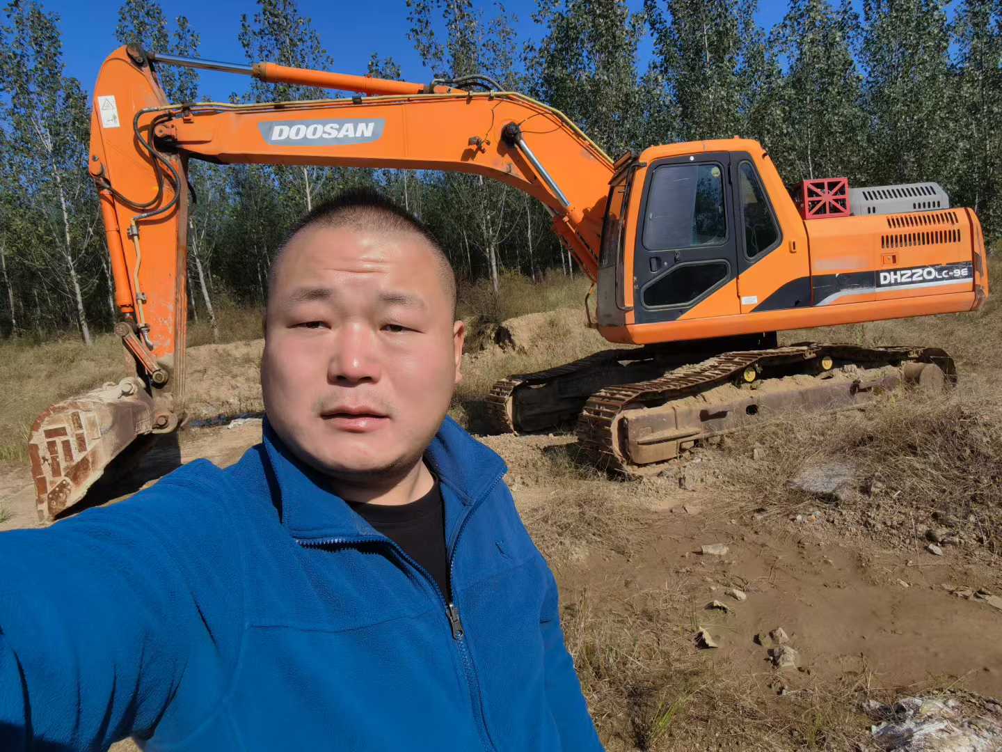 Used Doosan DH220-9E Excavator 2016 Model