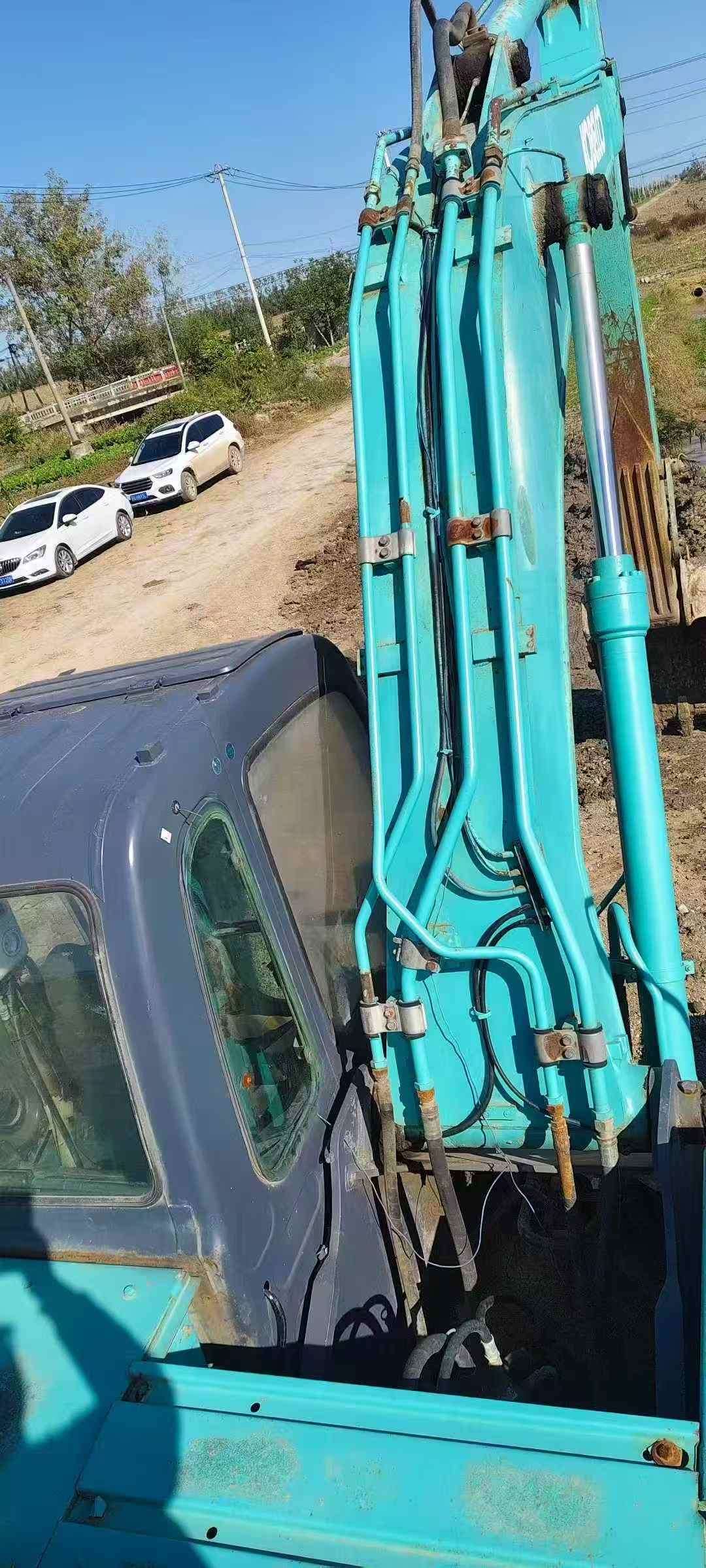 Used Kobelco SK210 Excavator 2013 Model / 4