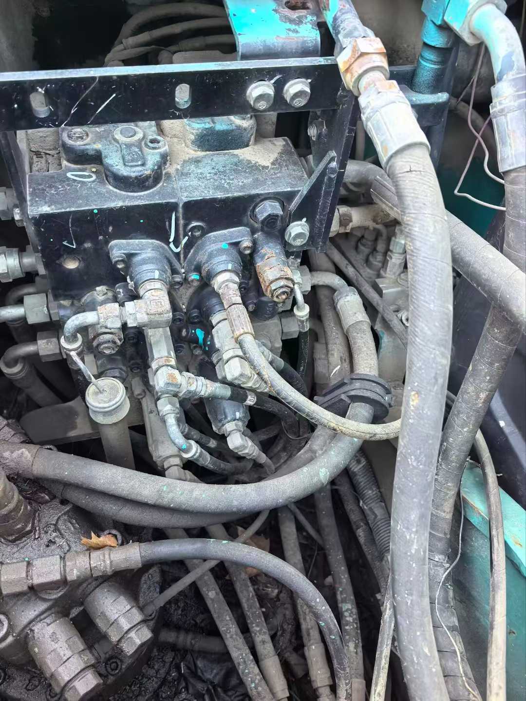 Used Kobelco SK140 Excavator 2009 Model / 4