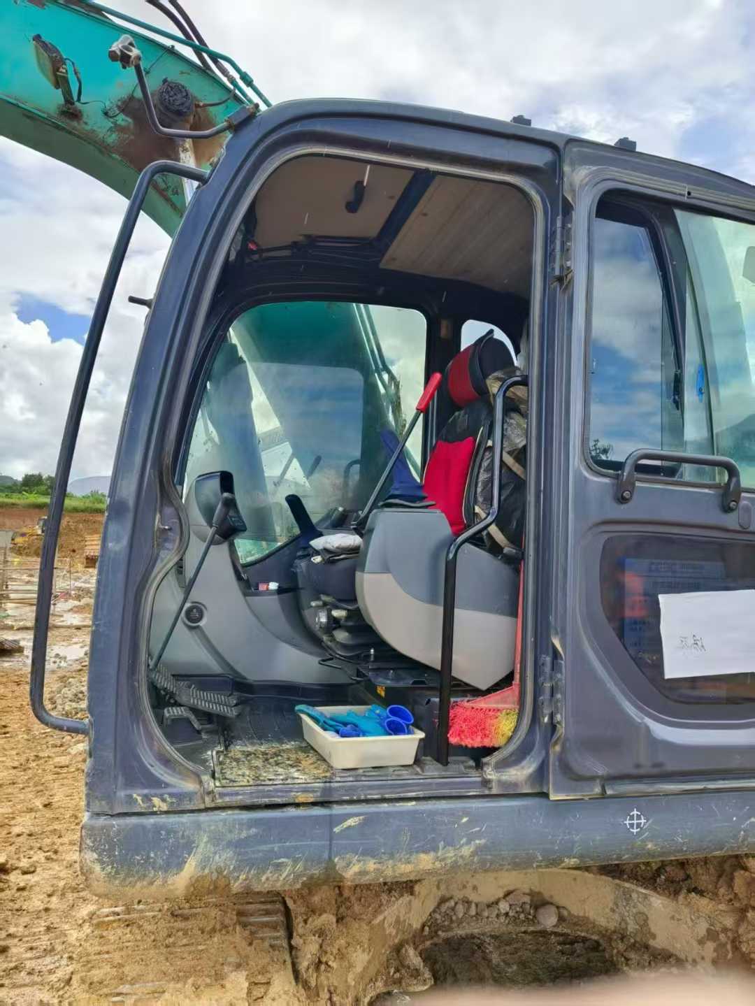 Used Kobelco SK130 Excavator 2017 Model / 2