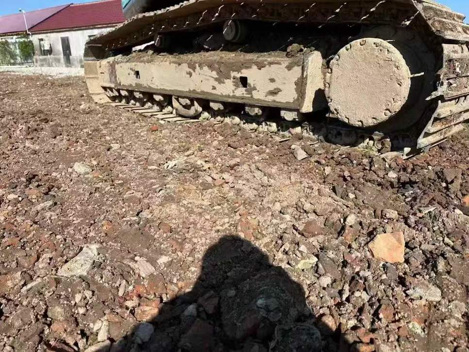 Used Kobelco SK200 Excavator 2016 Model / 7