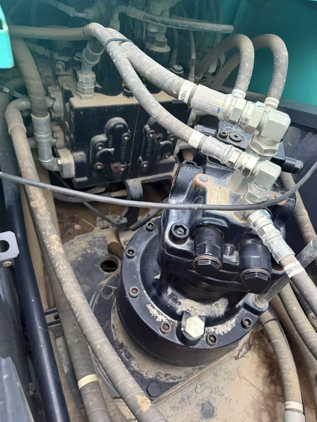 Used Kobelco SK200 Excavator 2023 Model / 7