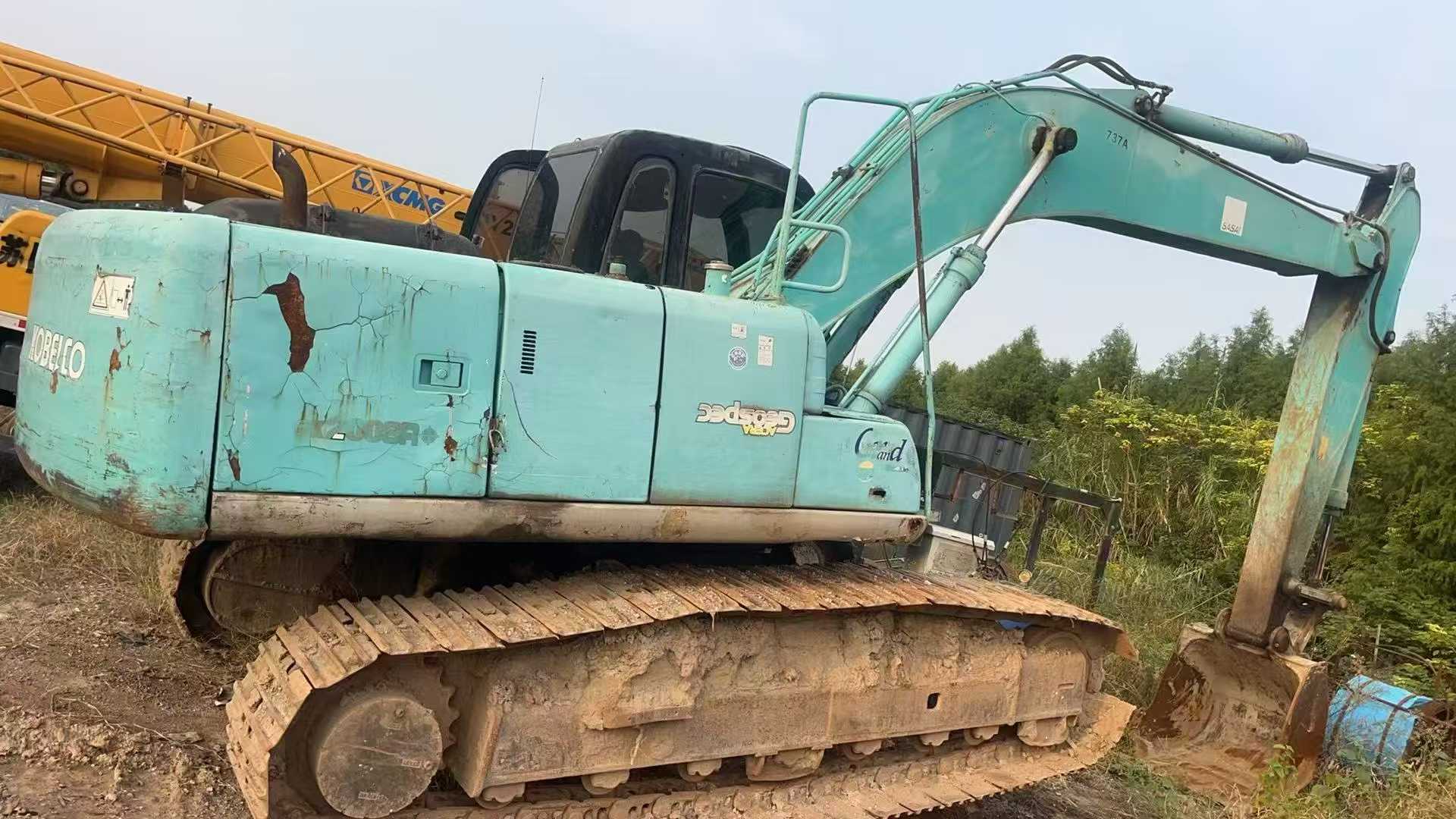 Used Kobelco SK200-6 Excavator 2016 Model