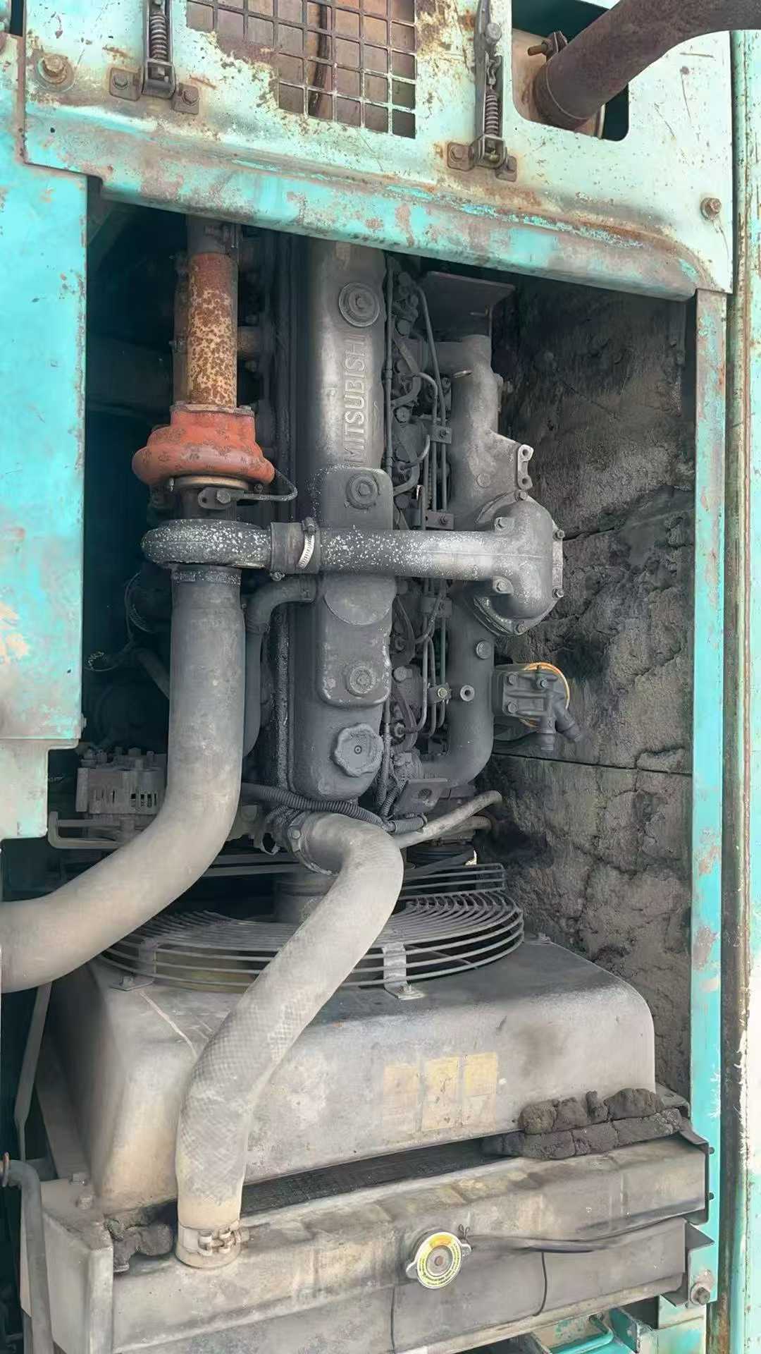 Used Kobelco SK200-6 Excavator 2016 Model / 3