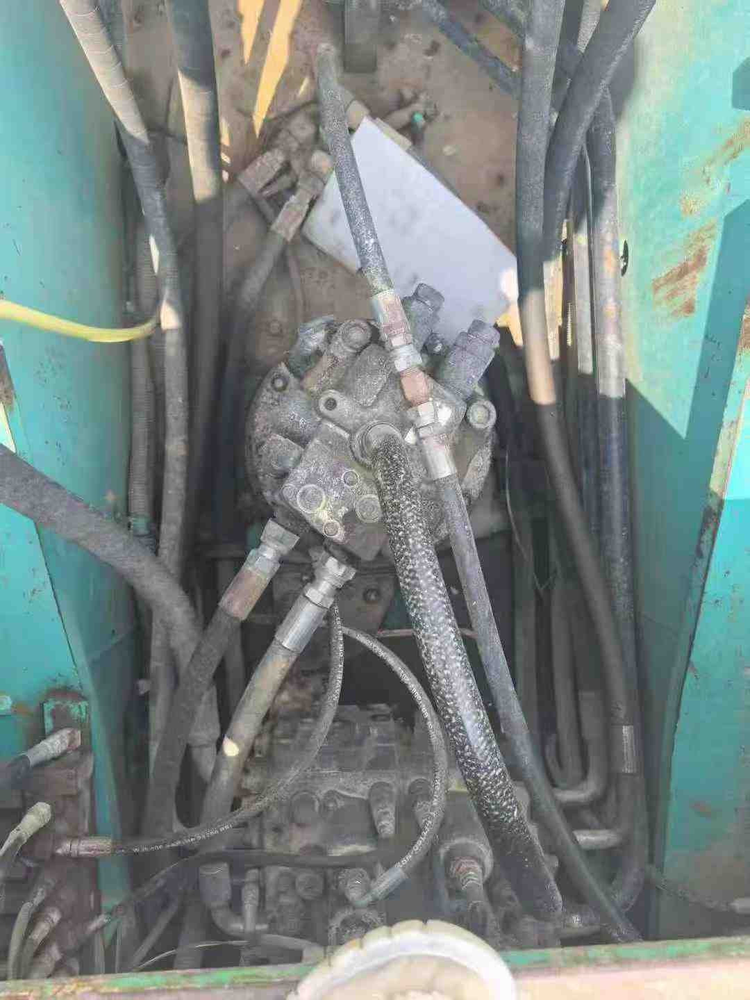 Used Kobelco SK210 Excavator 2016 Model / 3