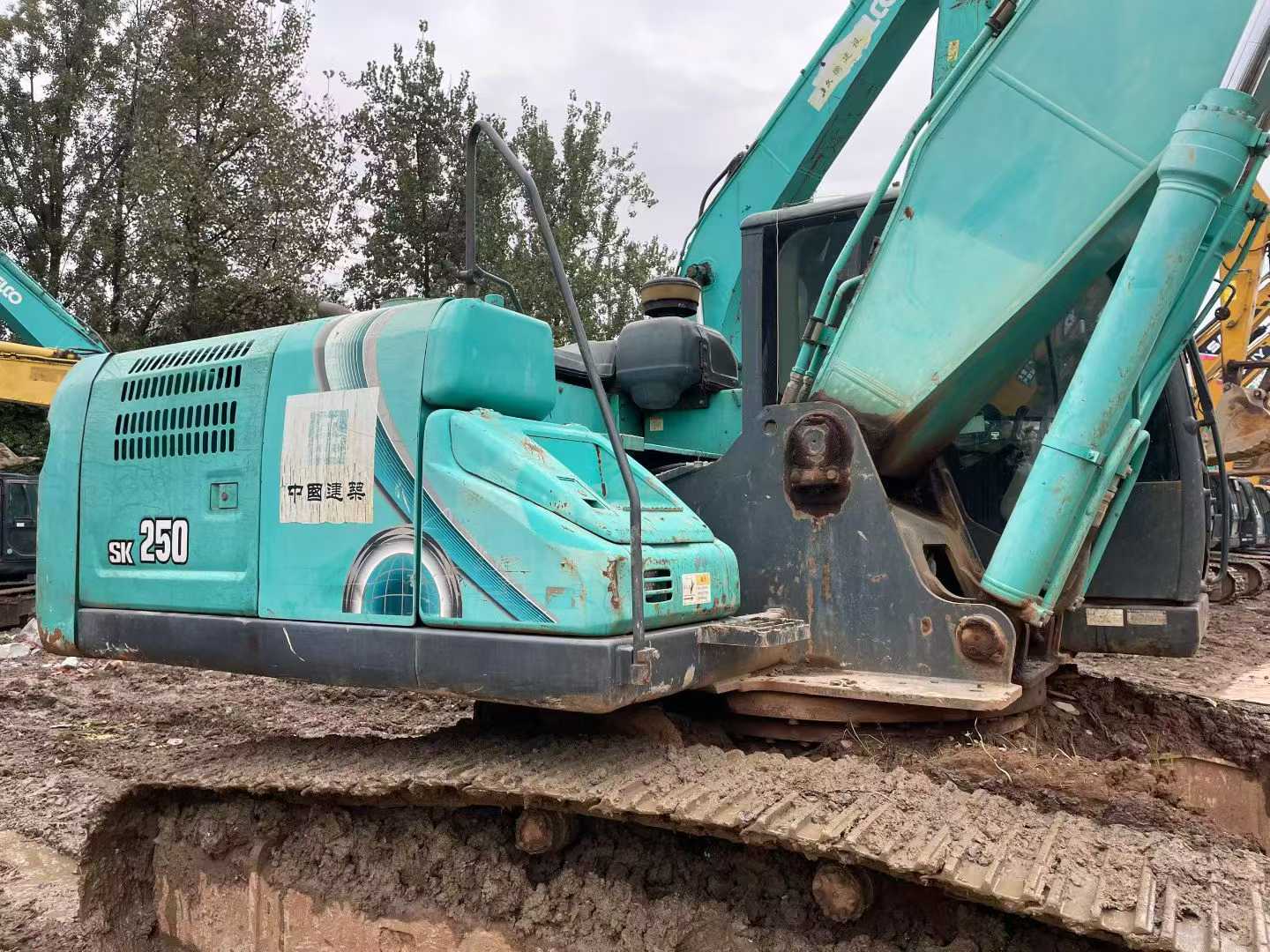 Used Kobelco SK250 Excavator 2017 Model / 3