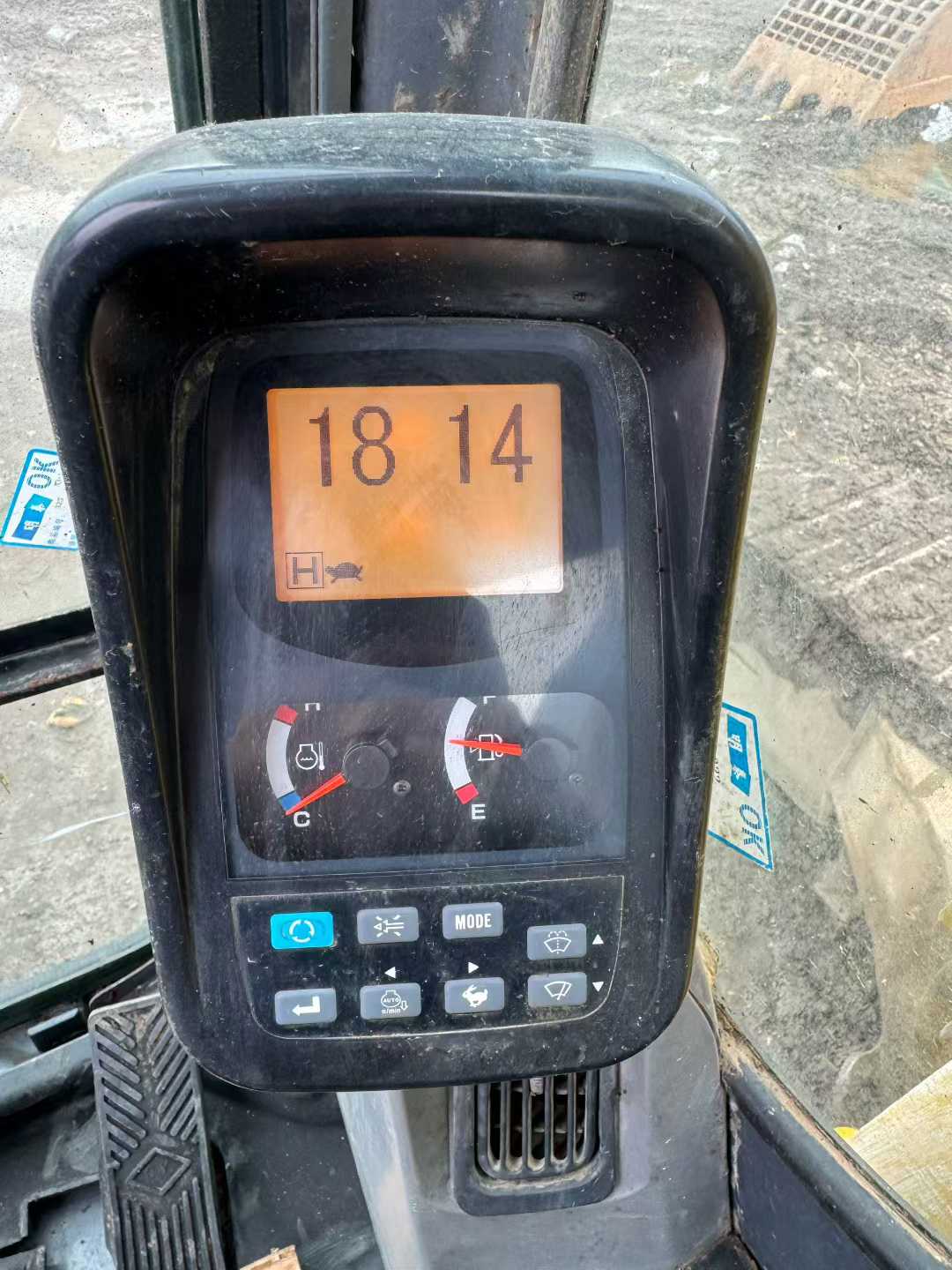 Used Kobelco SK330 Excavator 2012 Model / 7