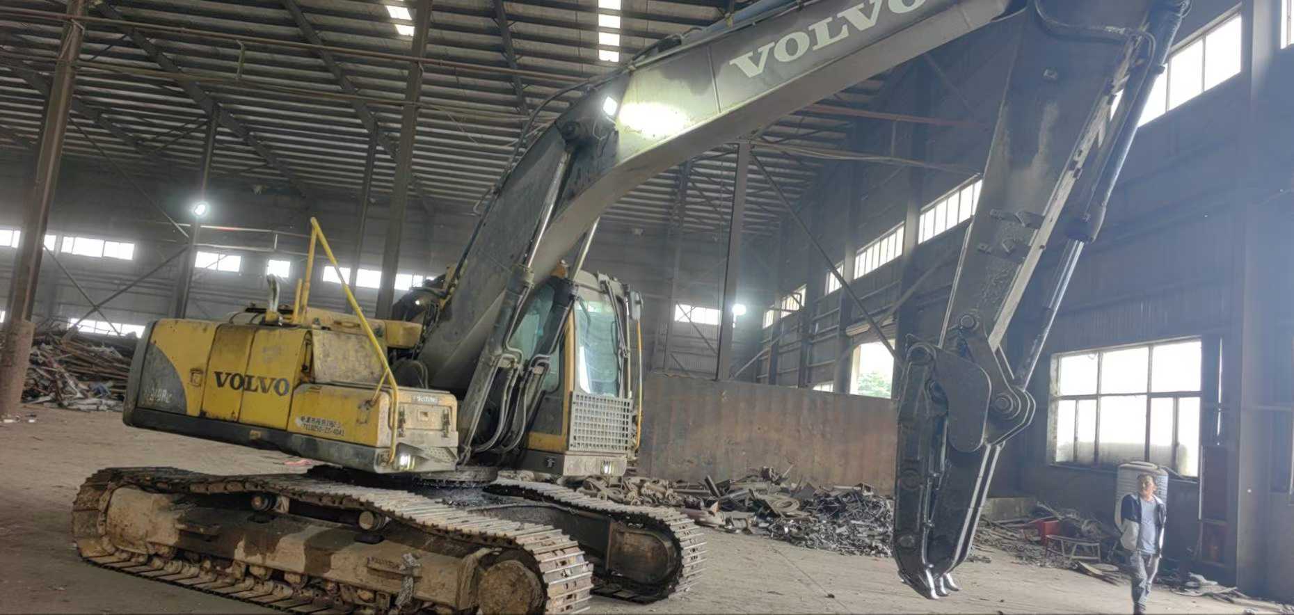 Used Volvo EW210C Excavator 2016 Model / 2