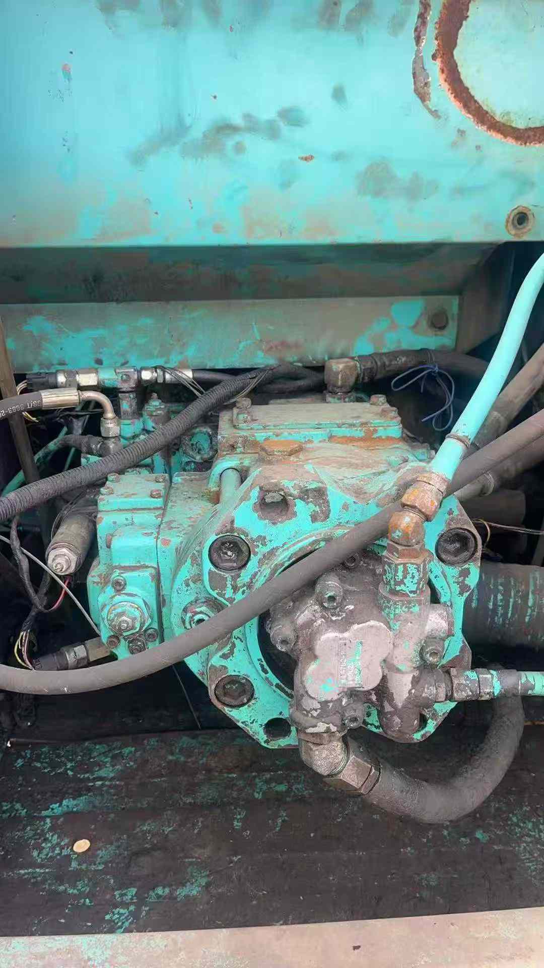 Used Kobelco SK200-6 Excavator 2016 Model / 7