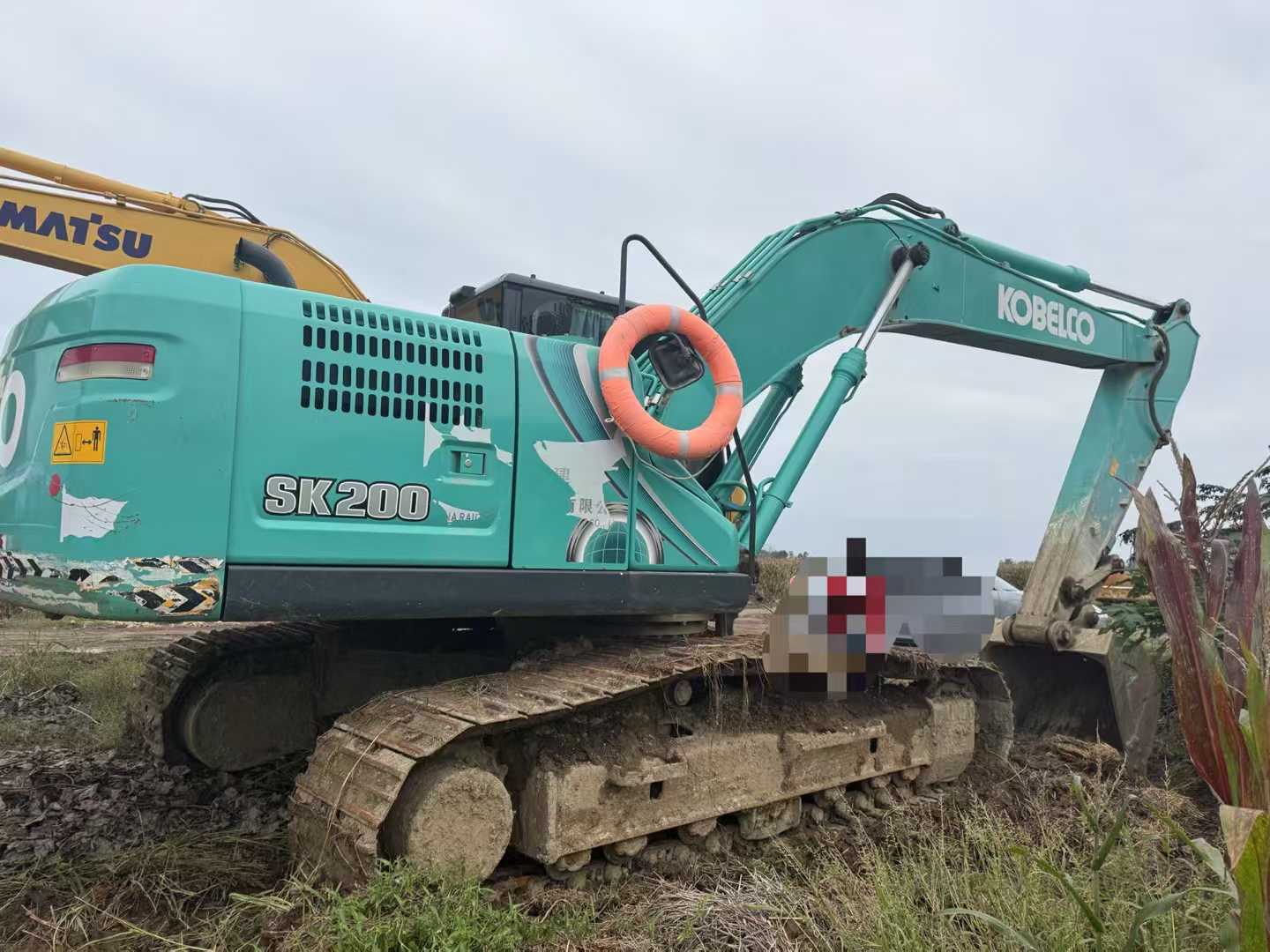 Used Kobelco SK200 Excavator 2023 Model / 4