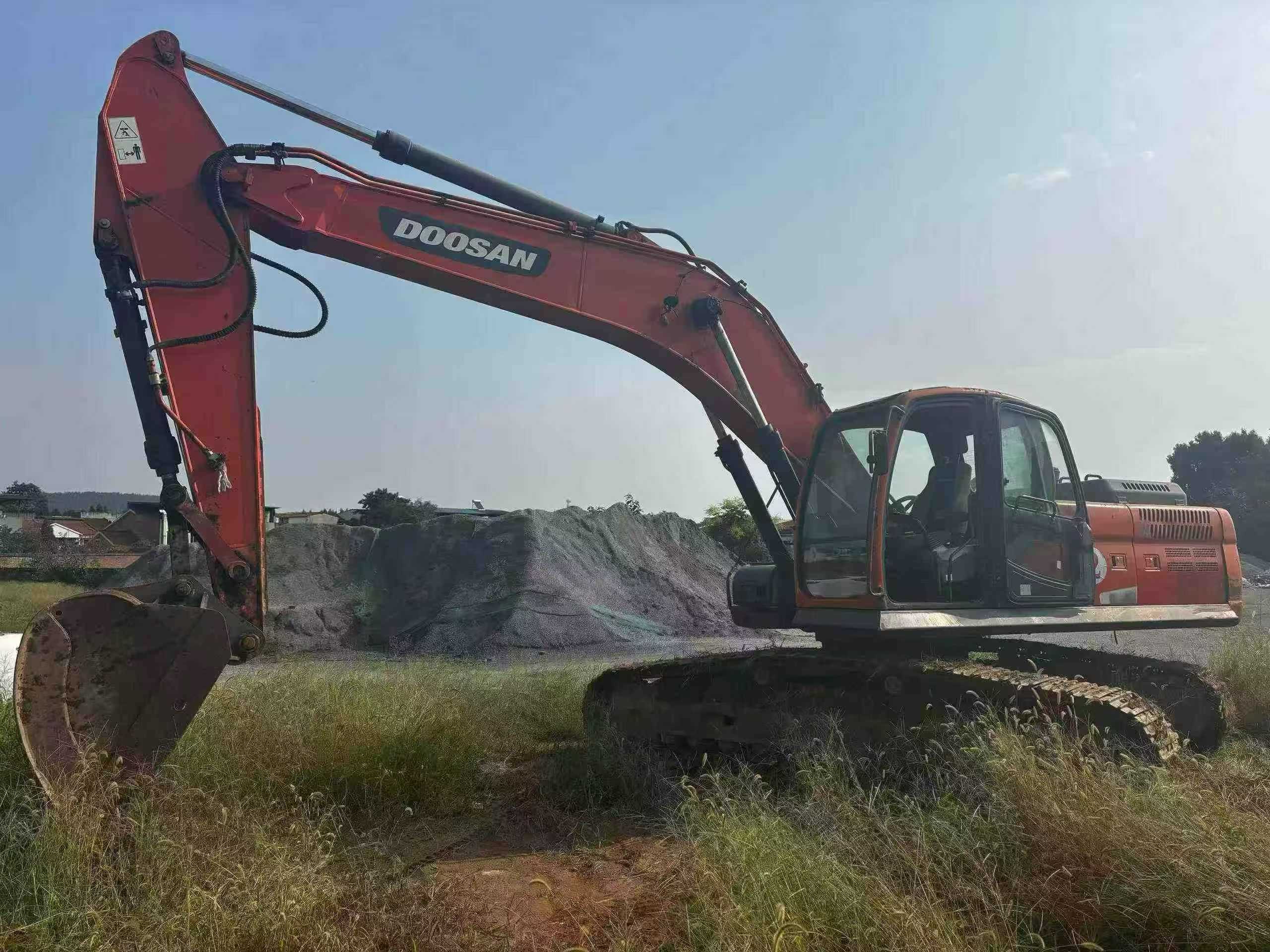 Used Doosan DX60 Excavator 2019 Model / 8