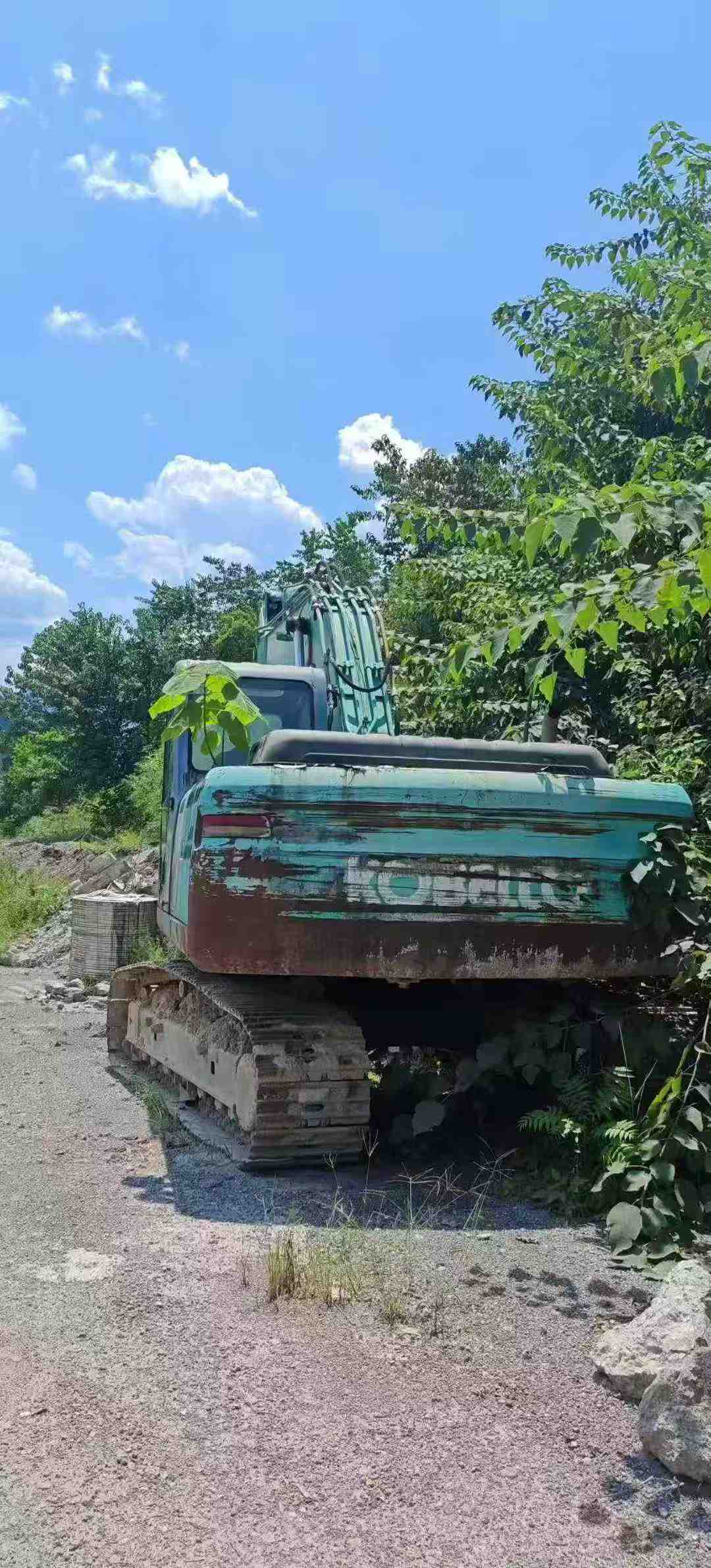 Used Kobelco SK200 Excavator 2016 Model / 4