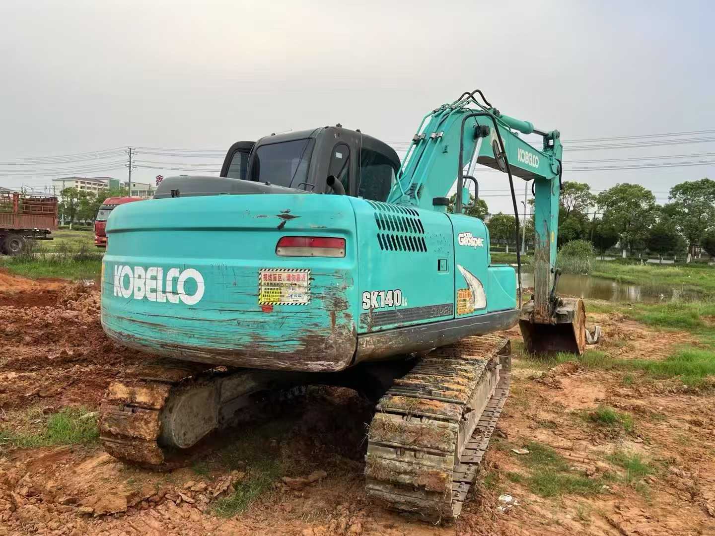 Used Kobelco SK140 Excavator 2016 Model / 4