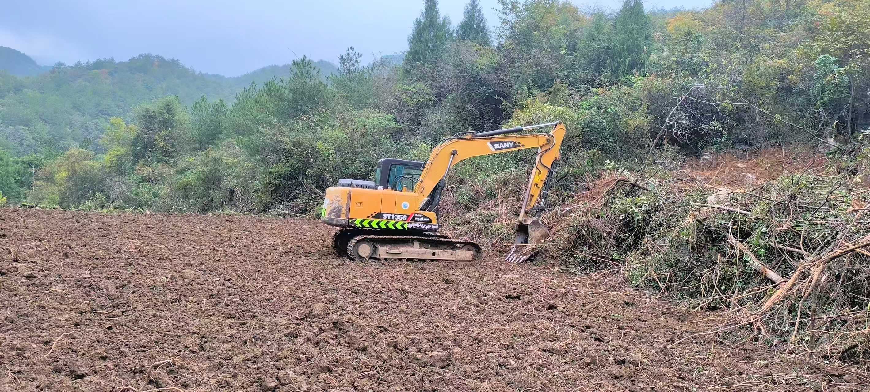 Used Sany SY135 Excavator 2017 Model