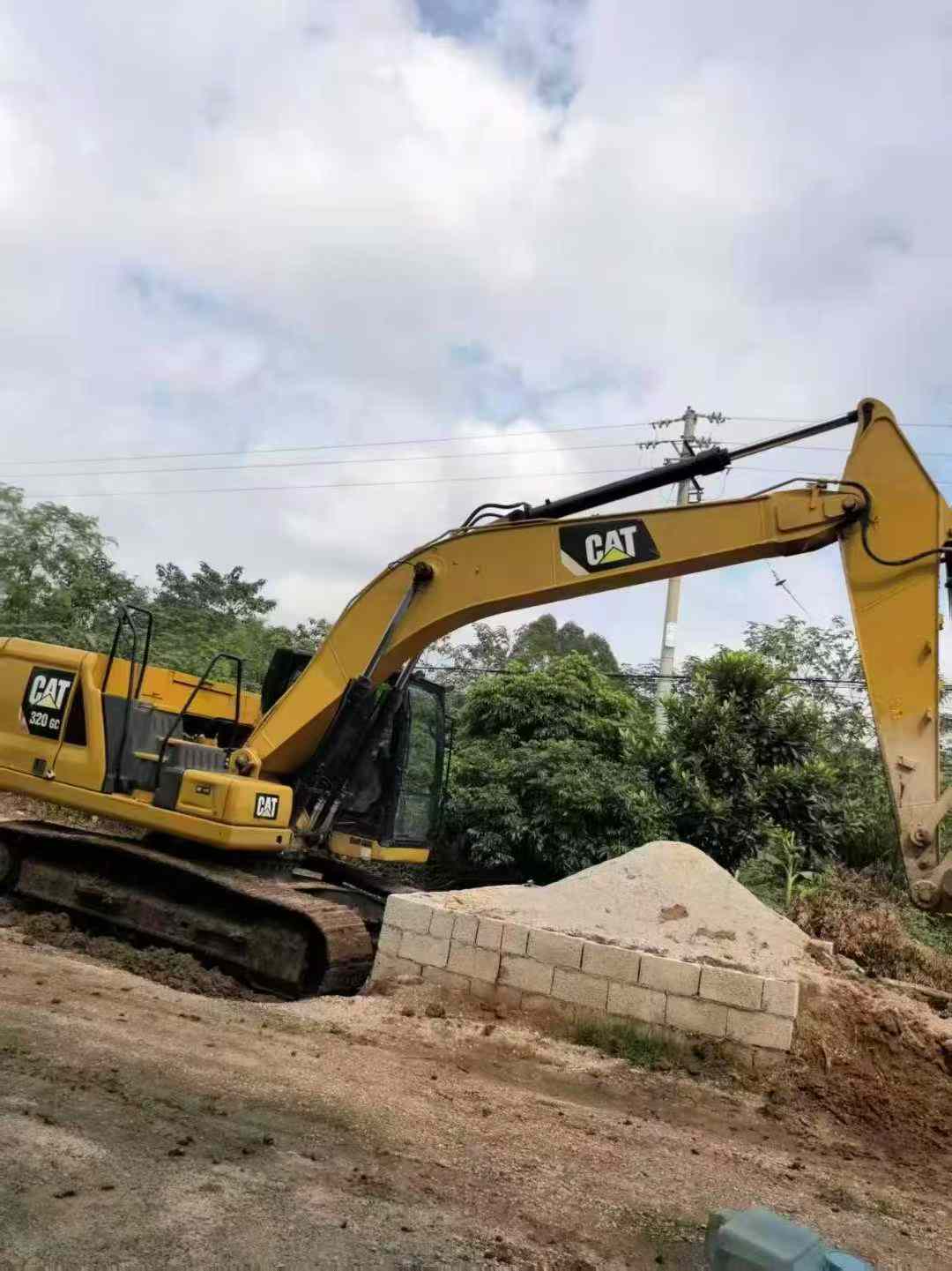 Used Caterpillar CT20 Excavator 2018 Model