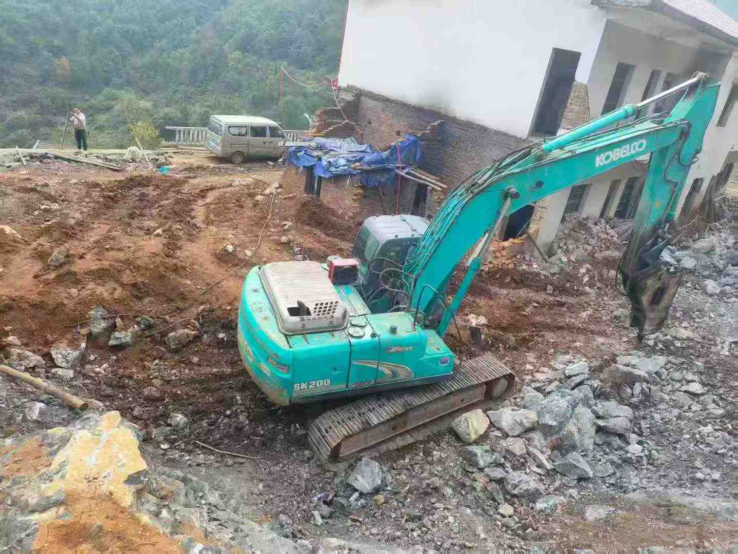 Used Kobelco SK200-8 Excavator 2016 Model / 2