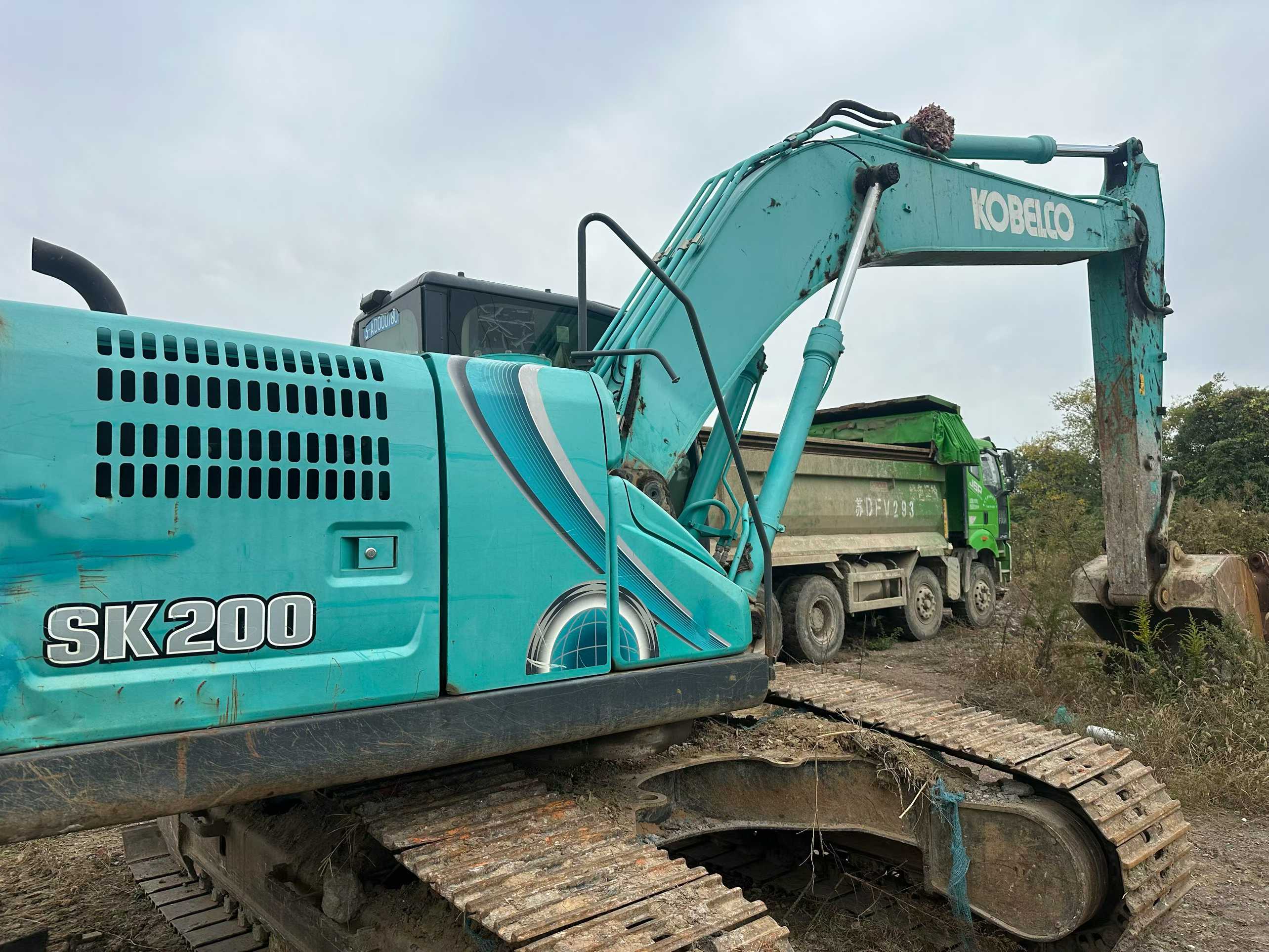 Used Kobelco SK200 Excavator 2019 Model / 3