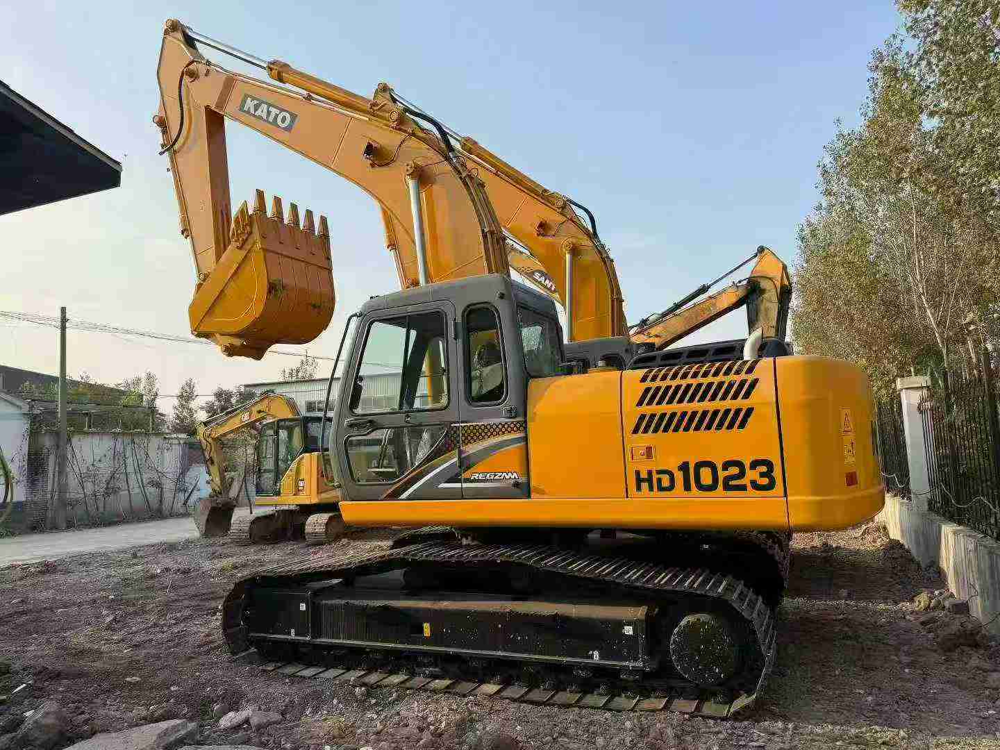 Used Kato HD1023 Excavator 2016 Model